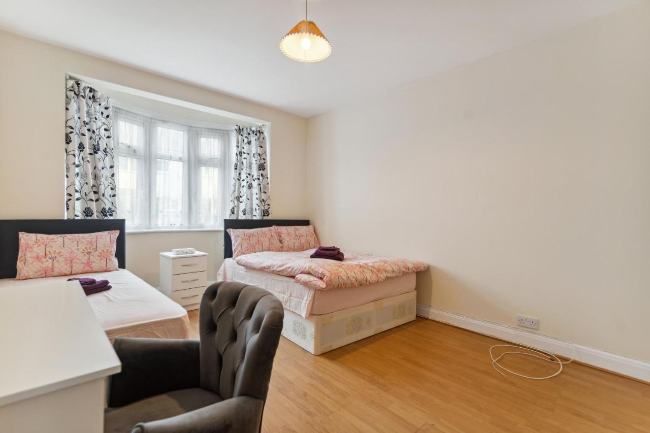 Beautiful Cozy Room London Eksteriør bilde